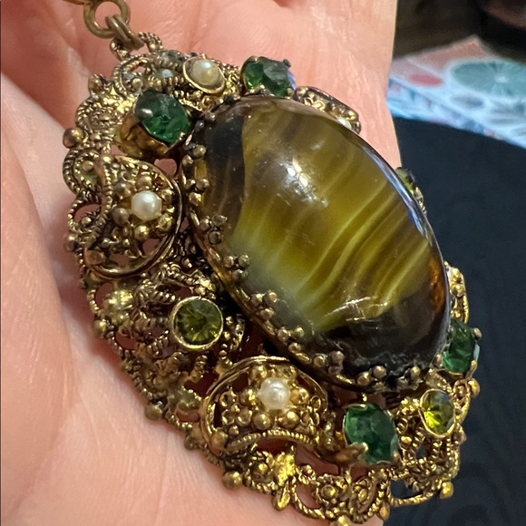 Vintage Mid Century West German Filigree Green Porphyry Slag Glass Necklace - Picture 5 of 12